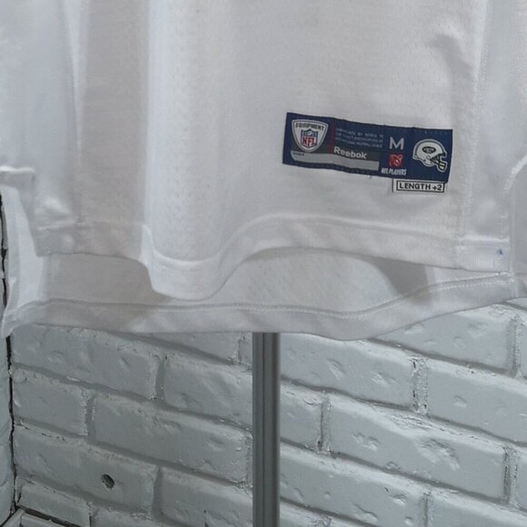 NFL Reebok Youth's Size Medium NY Jets #4 Favre White & Green V-neck Jersey - Picture 12 of 13